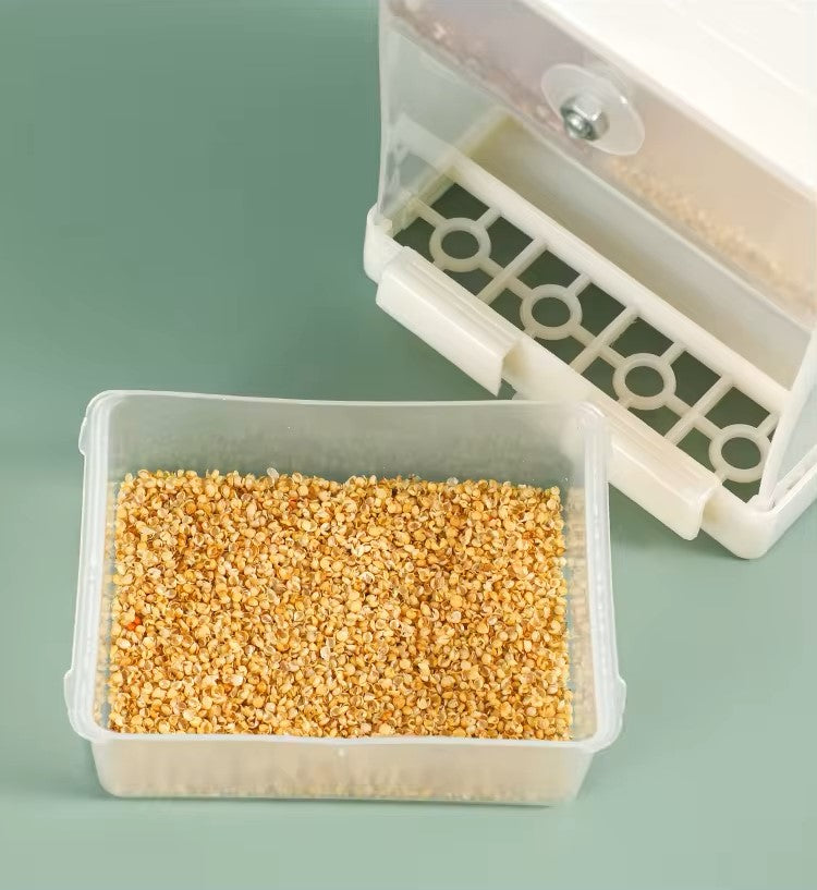 Small Feeder with Tray